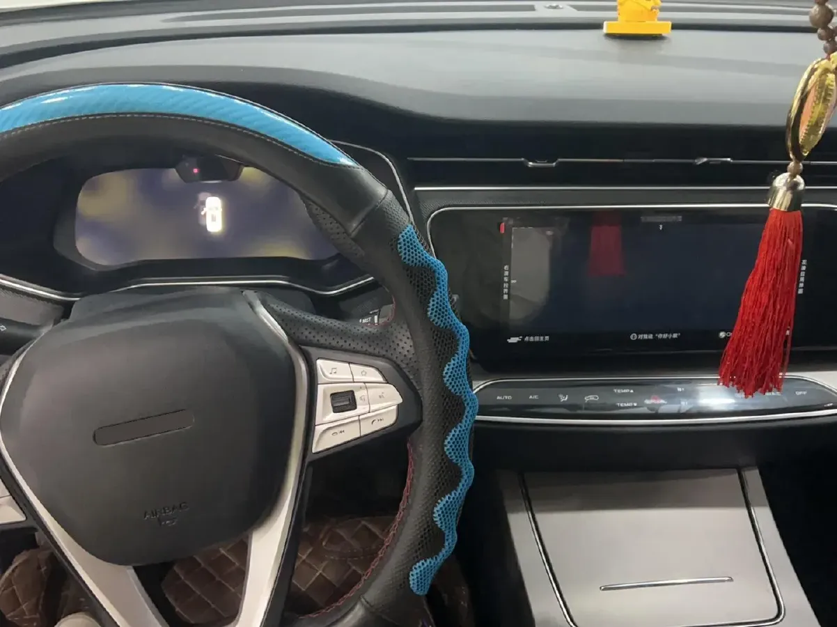 2021 ChangAn Oshan X7 1.5T 178HP L4 7DCT,autocango,china used car exporter,china ev exporter,chinese used car exporter,chinese used ev exporter