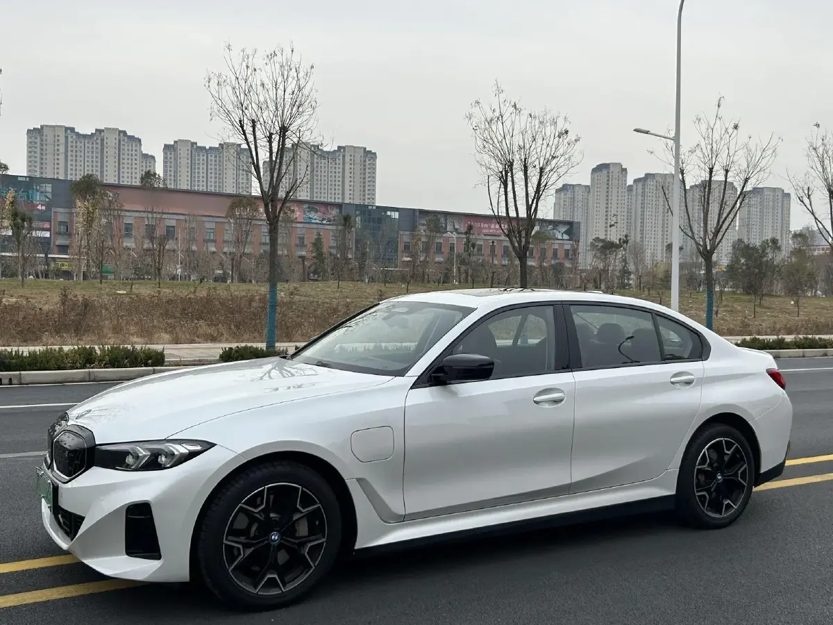 2023 BMW i3 BEV 79.05KWH