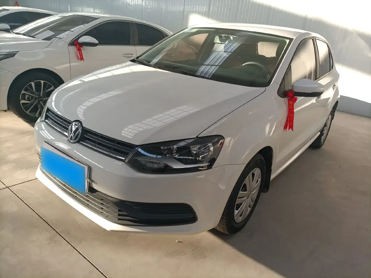 2018 Volkswagen Polo 1.5L 110HP L4 6AT
