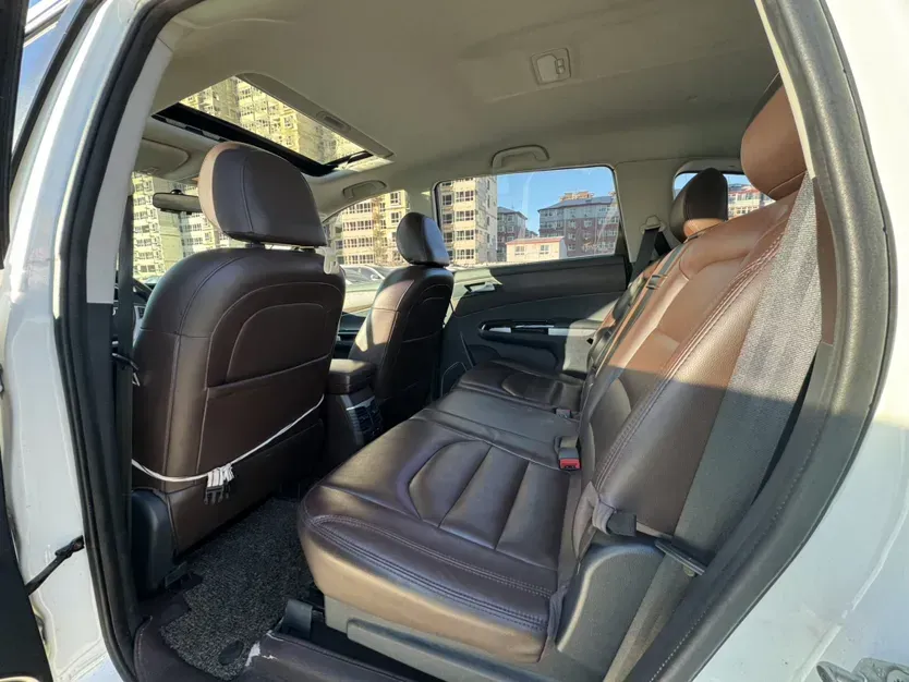 2017 HaiMa Family F7 1.5T 165HP L4 6AT,autocango,china used car exporter,china ev exporter,chinese used car exporter,chinese used ev exporter