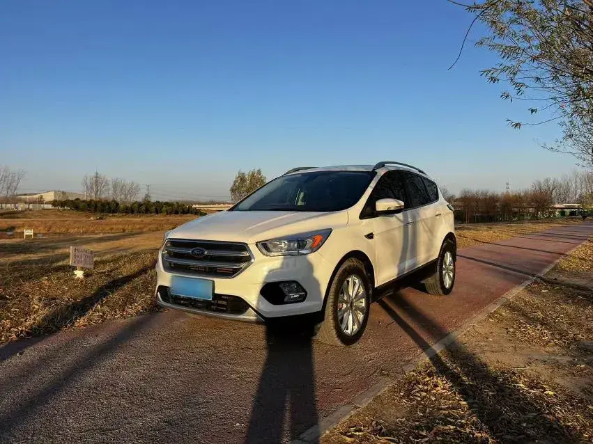 2017 Ford Kuga 1.5T 181HP L4 6AT