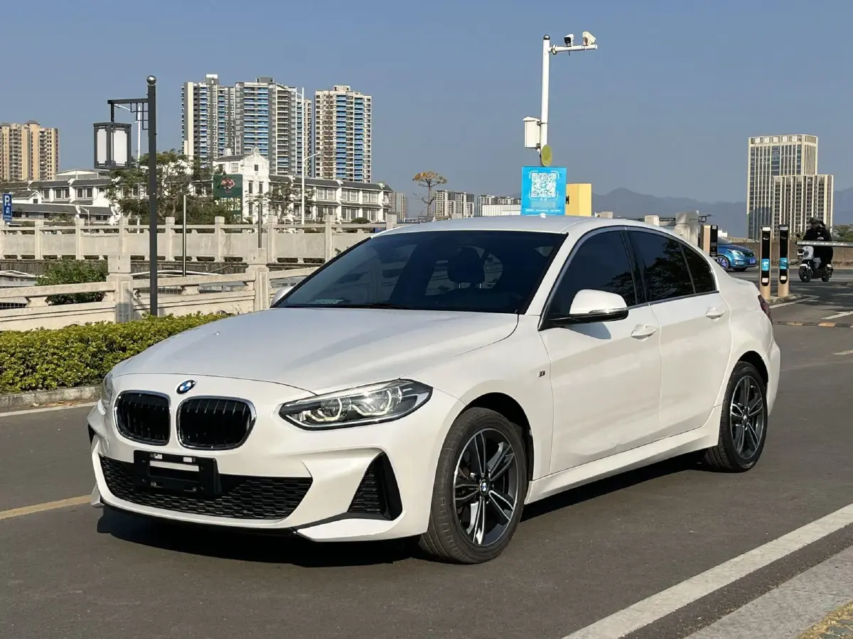2021 BMW 1 Series 1.5T 140HP L3 7DCT