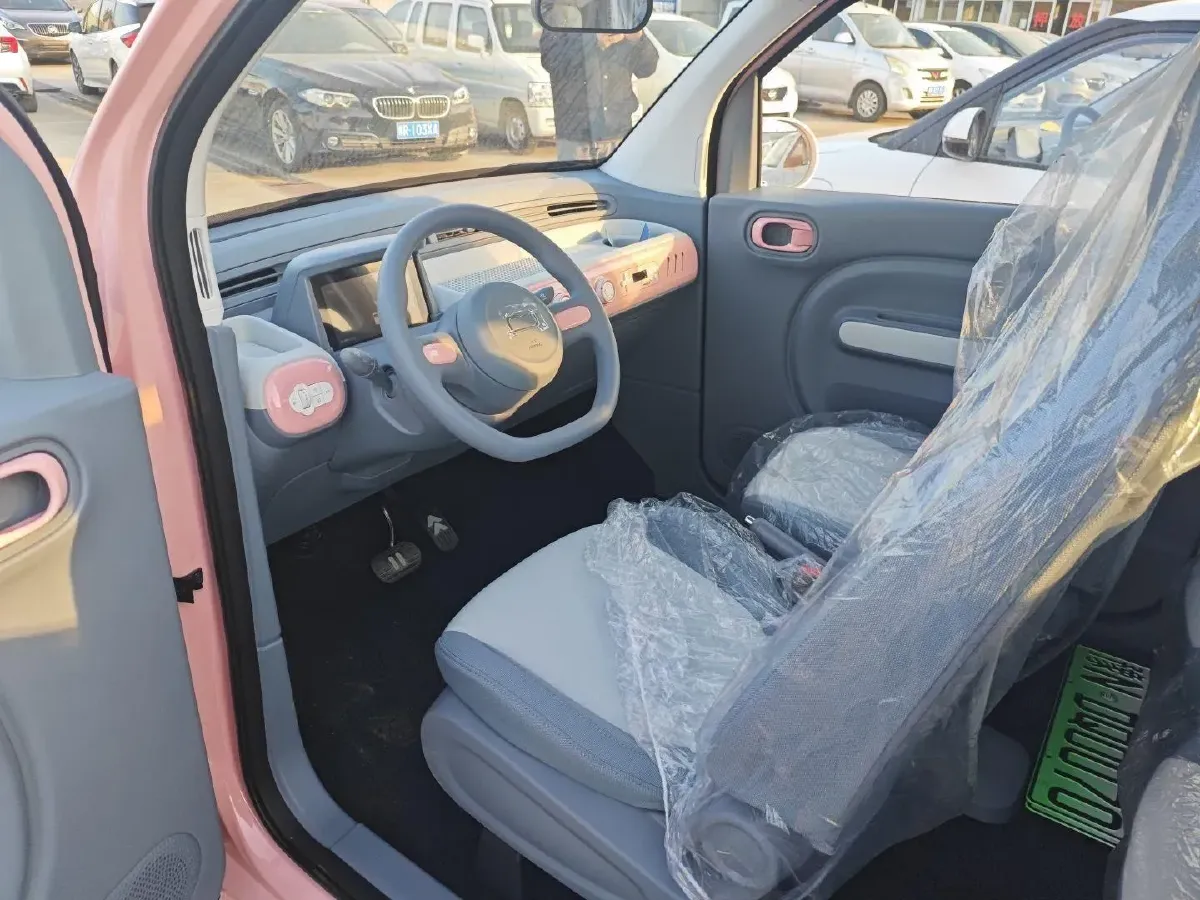 2025 Bestune Pony BEV 18.11KWH,autocango,china used car exporter,china ev exporter,chinese used car exporter,chinese used ev exporter