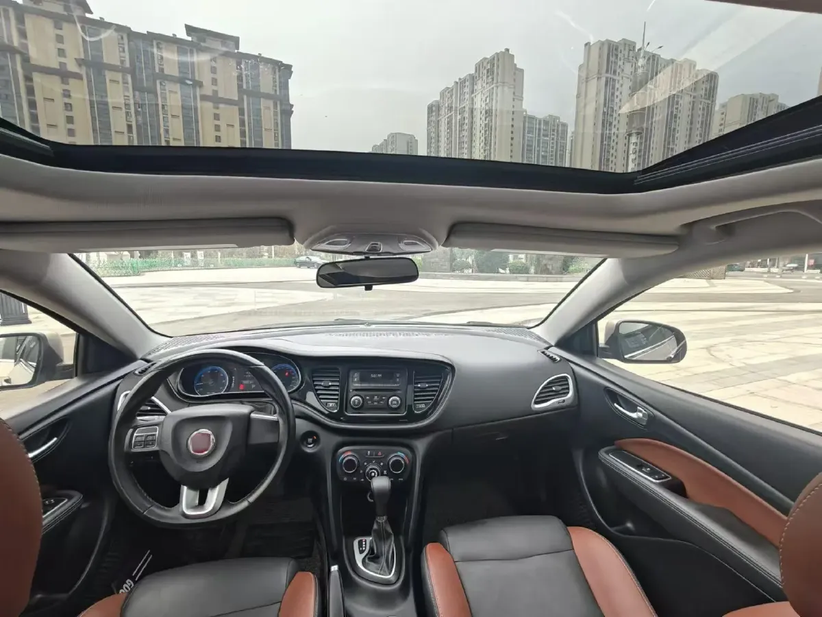 2015 Fiat Viaggio 1.4T 120HP L4 7DCT,autocango,china used car exporter,china ev exporter,chinese used car exporter,chinese used ev exporter