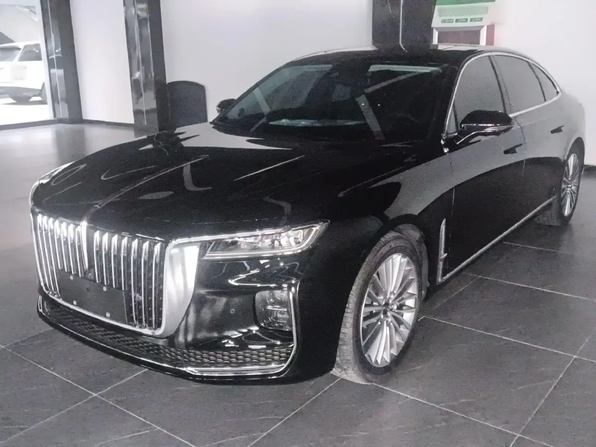 2022 HongQi H9 2.0T 252HP L4 7DCT