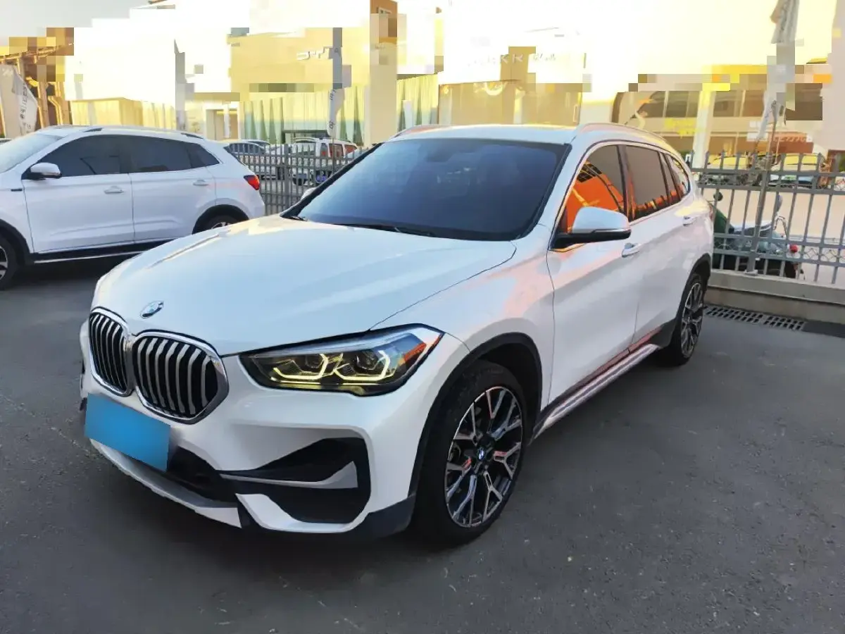 2021 BMW X1 2.0T 192HP L4 8AT
