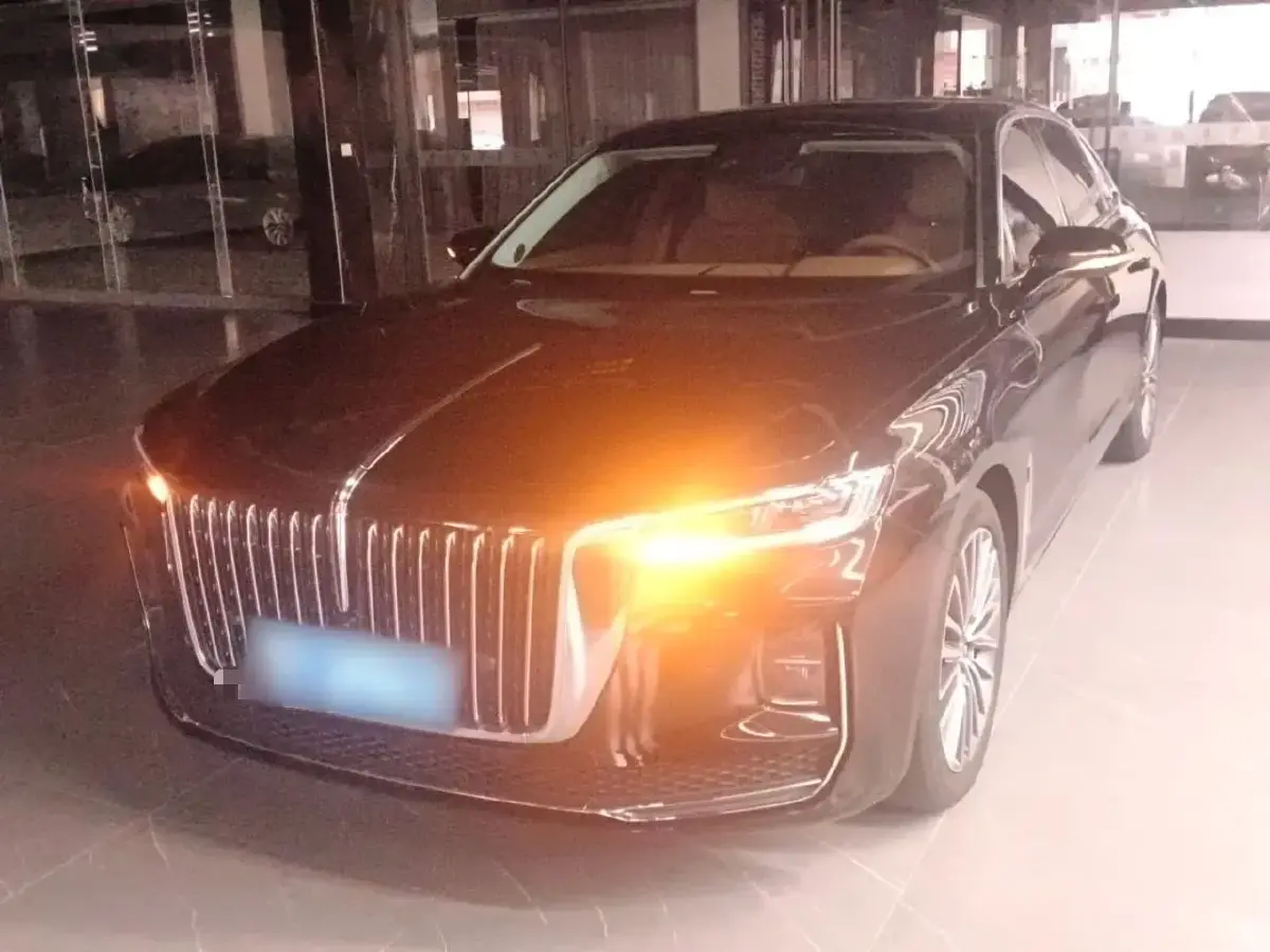 2022 HongQi H9 2.0T 252HP L4 7DCT