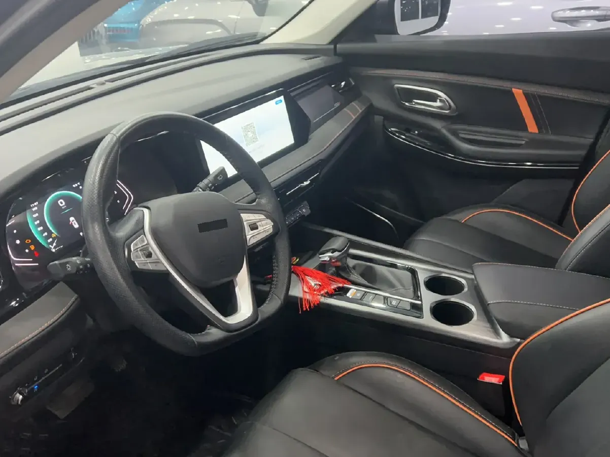 2022 ChangAn Oshan X7 Plus 1.5T 188HP L4 7DCT,autocango,china used car exporter,china ev exporter,chinese used car exporter,chinese used ev exporter