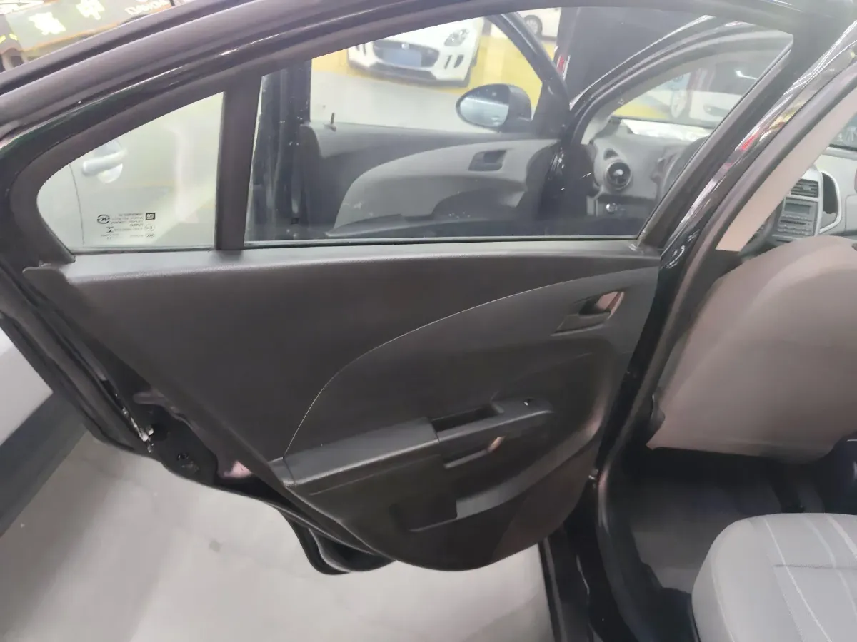 2011 Chevrolet Aveo 1.4L 103HP L4 5MT,autocango,china used car exporter,china ev exporter,chinese used car exporter,chinese used ev exporter