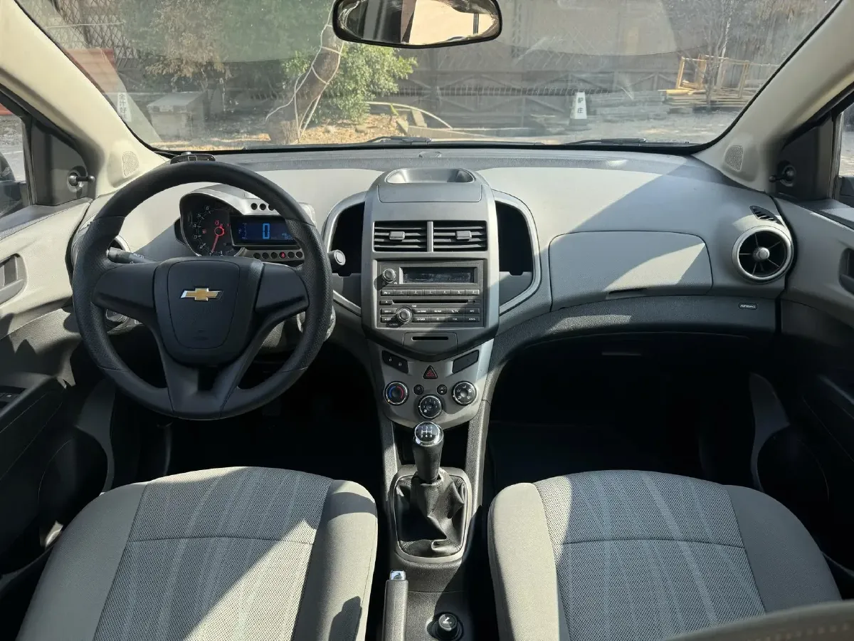 2011 Chevrolet Aveo 1.4L 103HP L4 5MT,autocango,china used car exporter,china ev exporter,chinese used car exporter,chinese used ev exporter