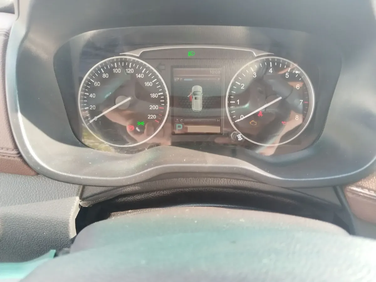 2017 SWM X7 1.5T 156HP L4 6AT,autocango,china used car exporter,china ev exporter,chinese used car exporter,chinese used ev exporter