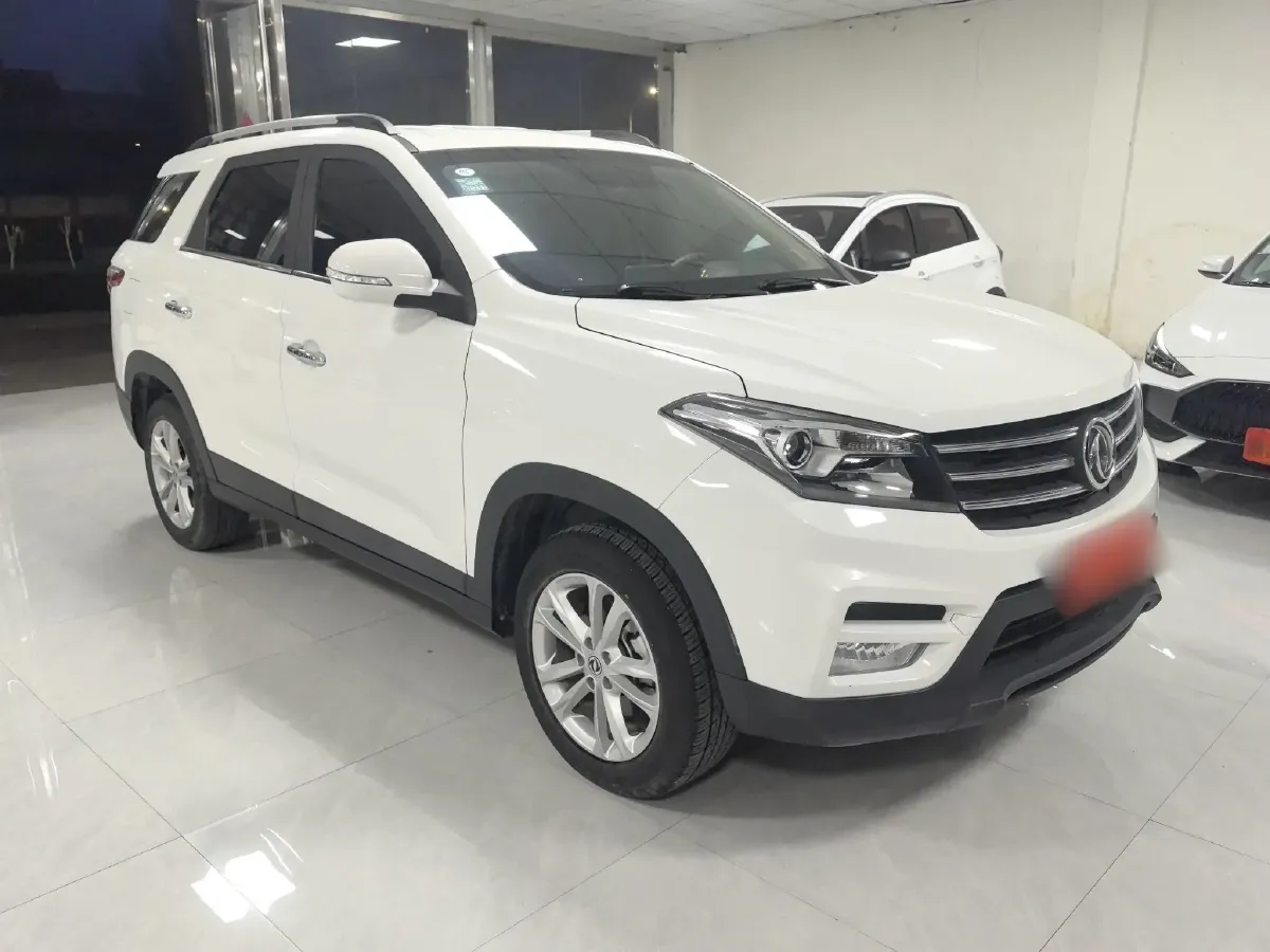 2019 DongFeng Fengon Fengon S560 1.8L 139HP L4 5MT,autocango,china used car exporter,china ev exporter,chinese used car exporter,chinese used ev exporter