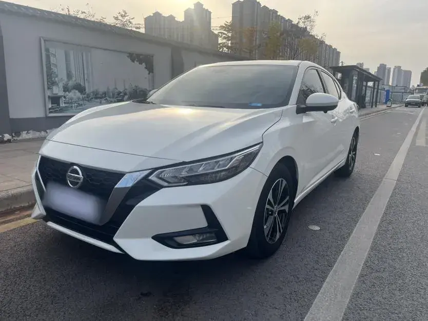 2022 Nissan Sylphy 1.6L 135HP L4 CVT
