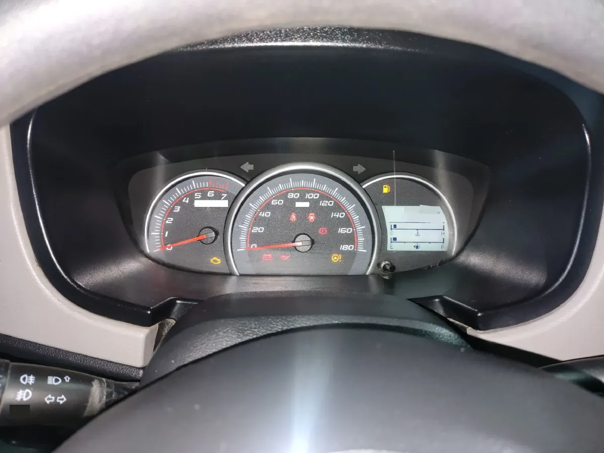 2013 ChangAn Oshan Eulove 1.2L 90HP L4 5MT,autocango,china used car exporter,china ev exporter,chinese used car exporter,chinese used ev exporter