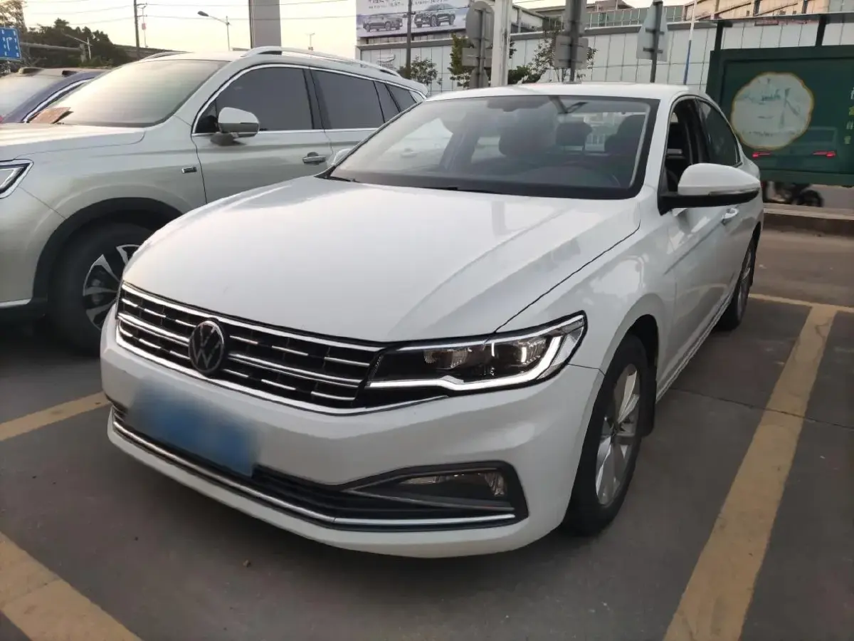2021 Volkswagen Bora 1.5L 113HP L4 6AT