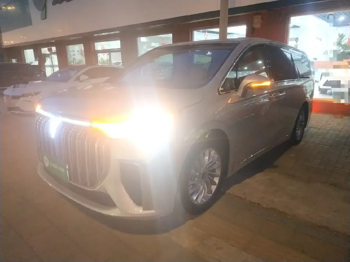 2024 Voyah Dream 1.5T 150HP L4 PHEV 43KWH