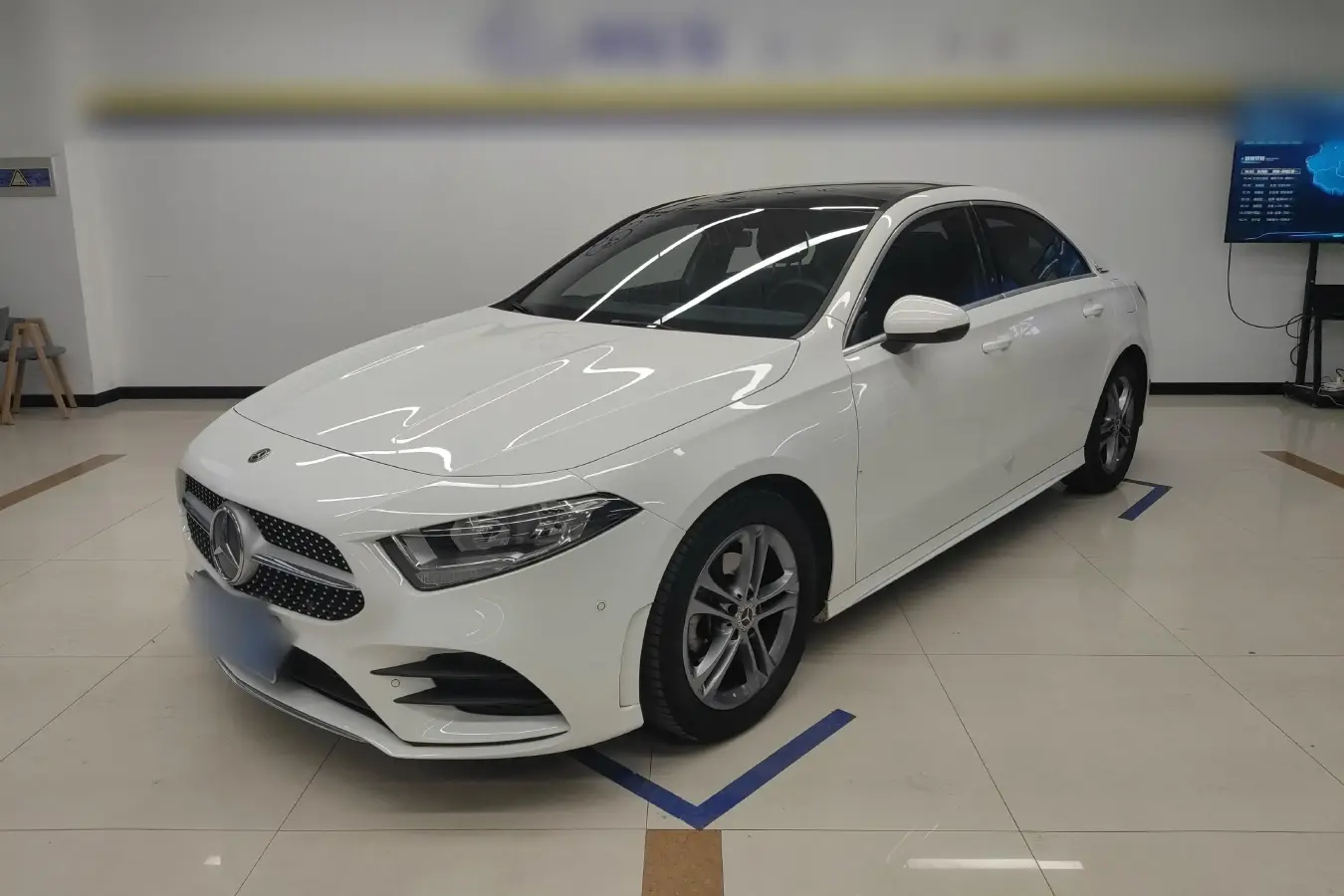 2020 Mercedes-Benz A Class 1.3T 136HP L4 7DCT