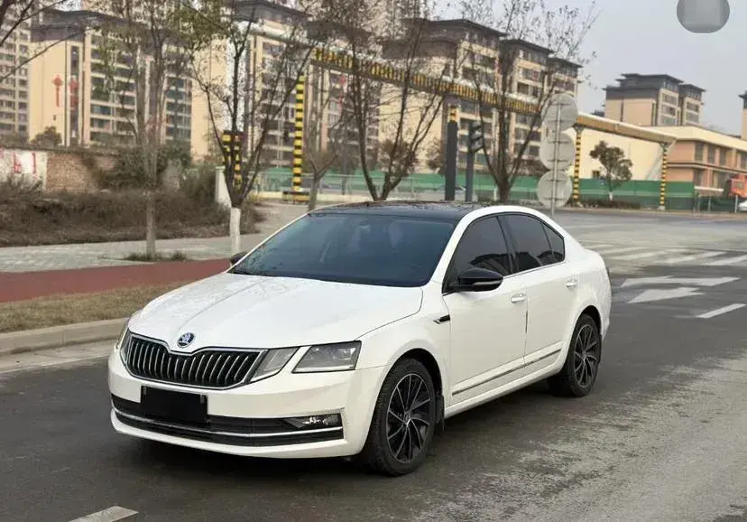 2018 Skoda Octavia 1.4T 150HP L4 7DCT