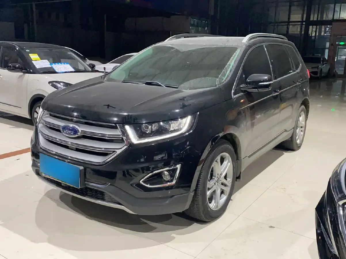 2018 Ford Edge 2.0T 245HP L4 6AT