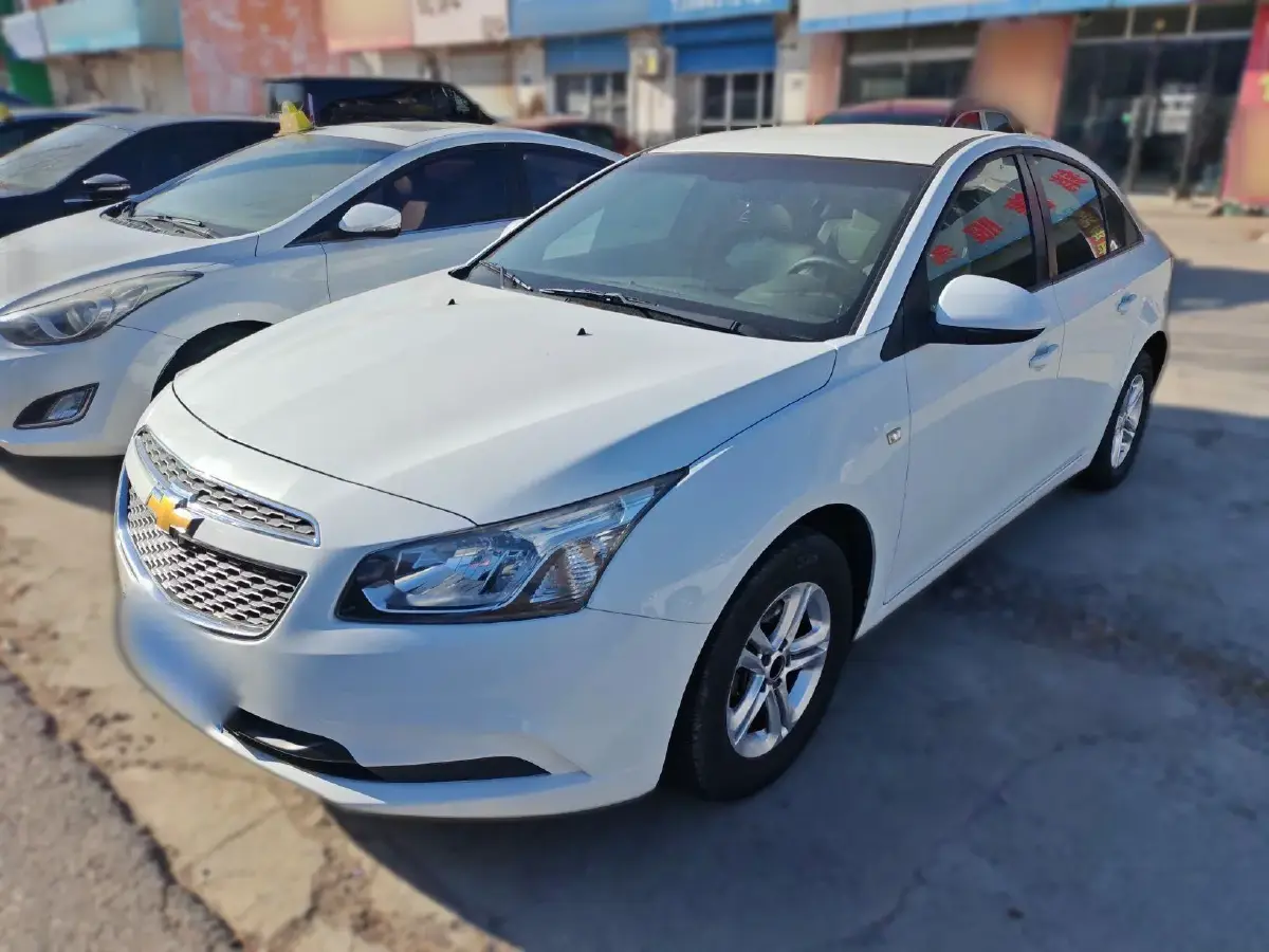2015 Chevrolet Cruze 1.5L 113HP L4 5MT