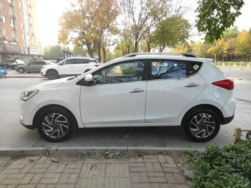 2015 JAC Refine S2 1.5L 113HP L4 5MT,autocango,china used car exporter,china ev exporter,chinese used car exporter,chinese used ev exporter