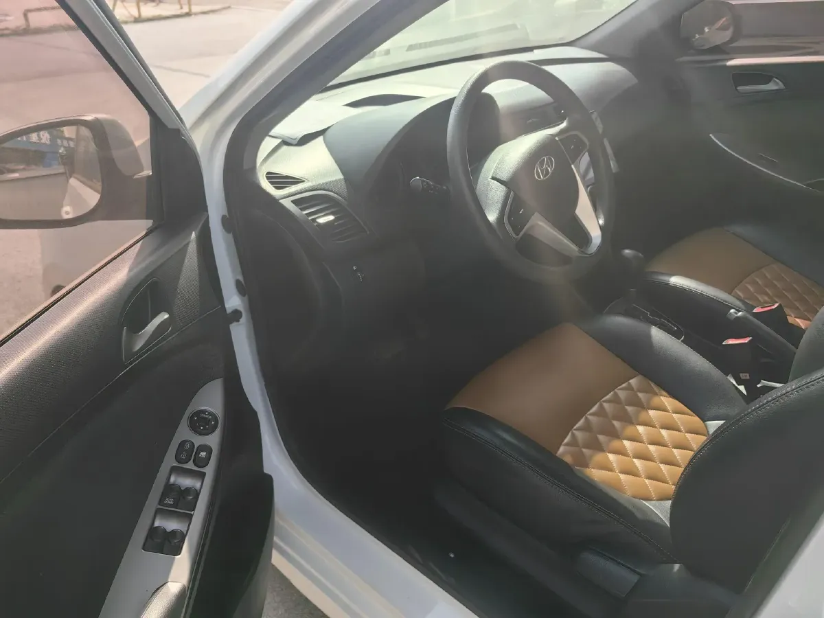 2016 Hyundai RuiYi 1.4L 107HP L4 4AT,autocango,china used car exporter,china ev exporter,chinese used car exporter,chinese used ev exporter