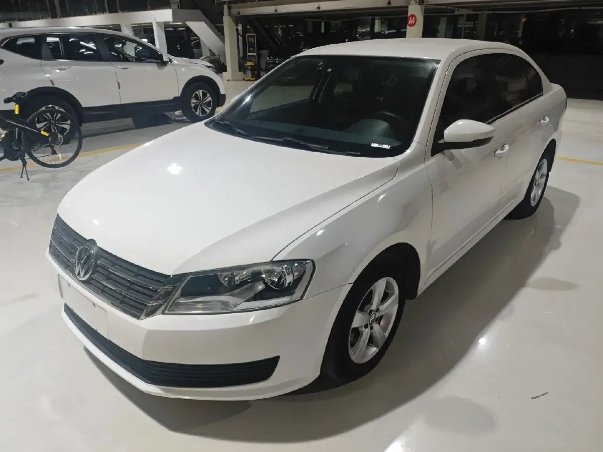 2013 Volkswagen Lavida 1.6L 110HP L4 6AT