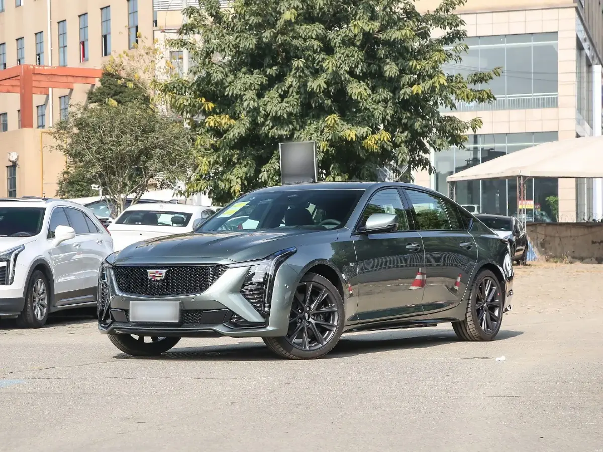 2024 Cadillac XT5 2.0T 237HP L4 9AT