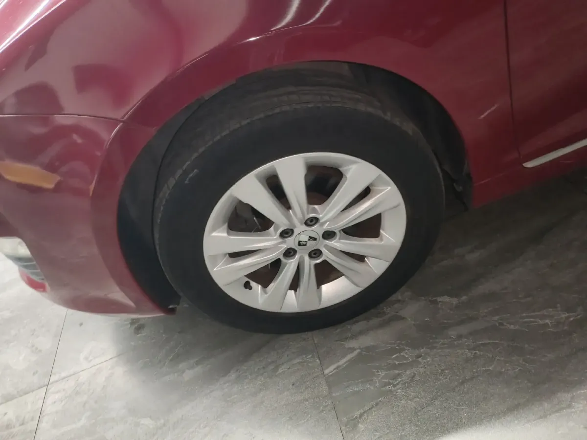 2014 Roewe 550 1.8L 133HP L4 6DCT,autocango,china used car exporter,china ev exporter,chinese used car exporter,chinese used ev exporter