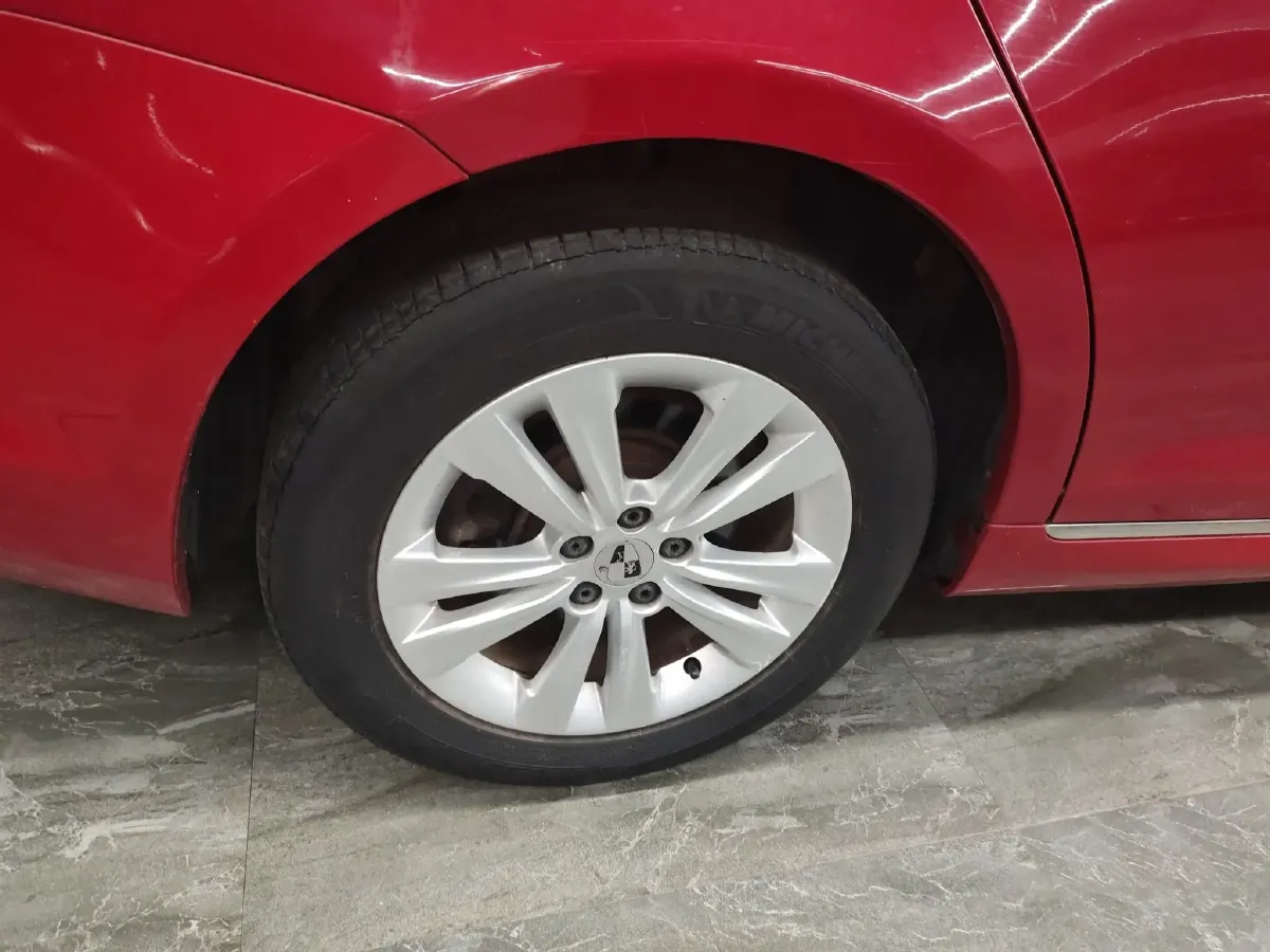 2014 Roewe 550 1.8L 133HP L4 6DCT,autocango,china used car exporter,china ev exporter,chinese used car exporter,chinese used ev exporter