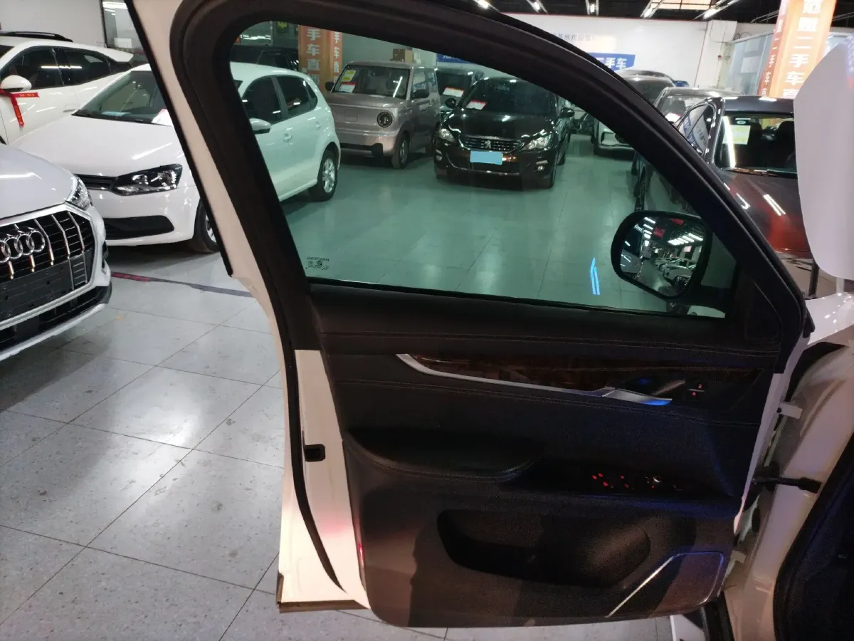 2016 HanTeng X7 1.5T 162HP L4 5MT,autocango,china used car exporter,china ev exporter,chinese used car exporter,chinese used ev exporter