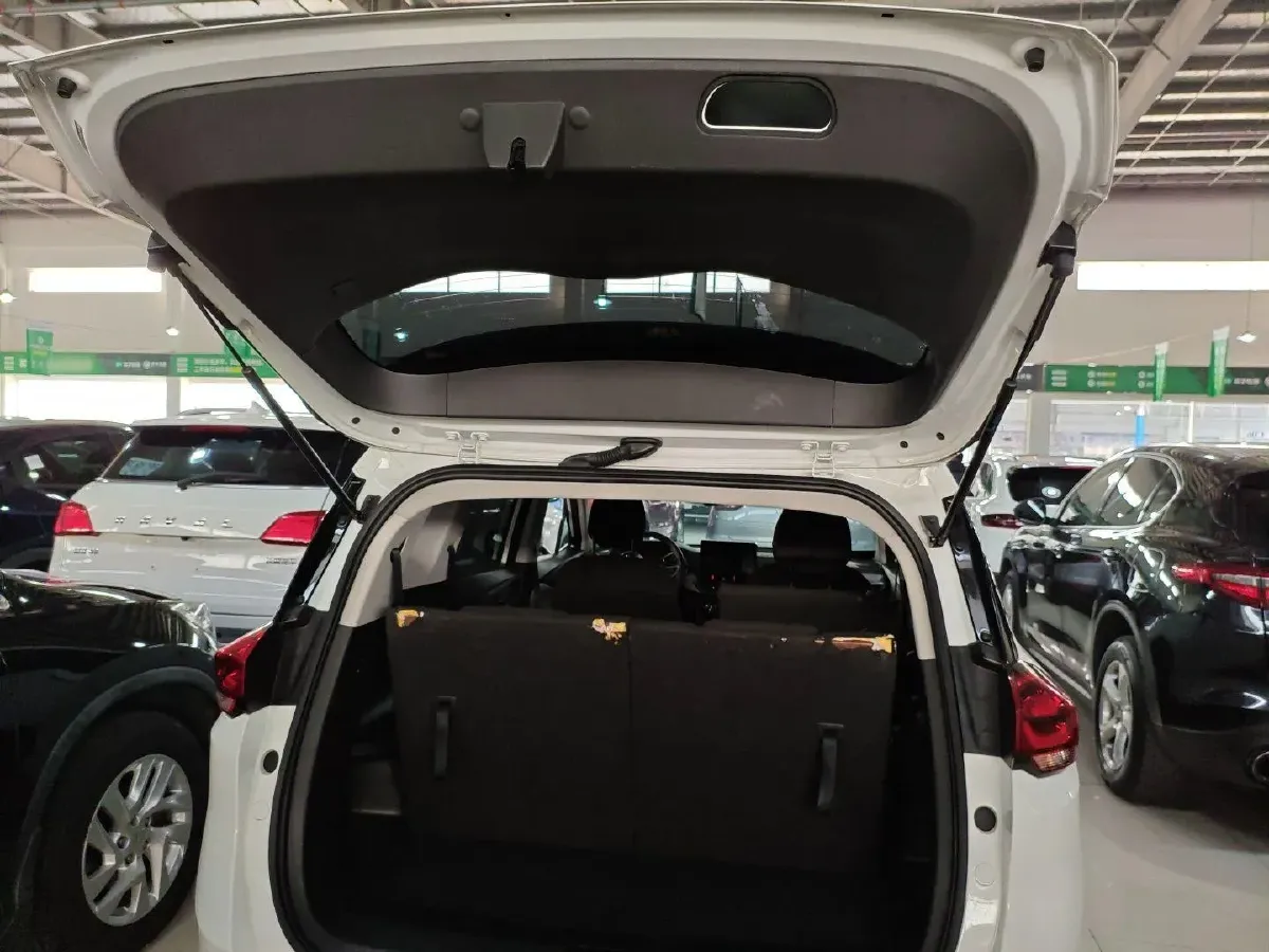 2020 Chevrolet Orlando 1.3T 163HP L3 6AT,autocango,china used car exporter,china ev exporter,chinese used car exporter,chinese used ev exporter