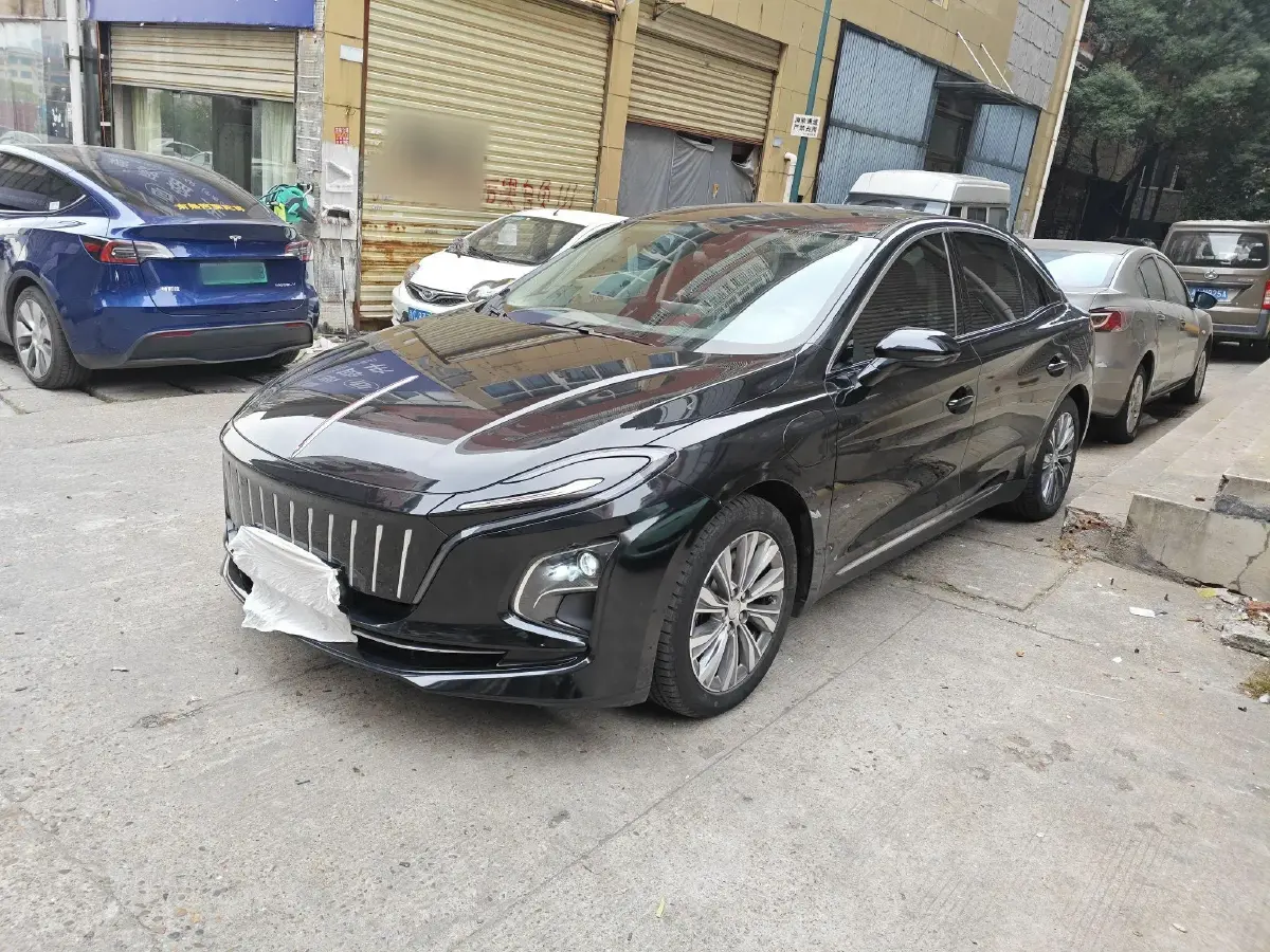 2022 HongQi E-QM5 BEV 54KWH