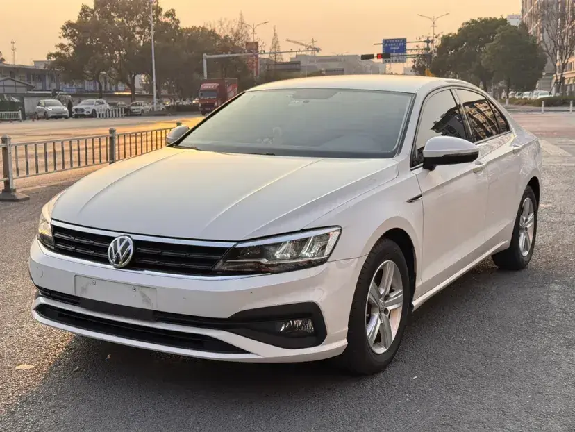 2019 Volkswagen Lamando 1.4T 131HP L4 7DCT
