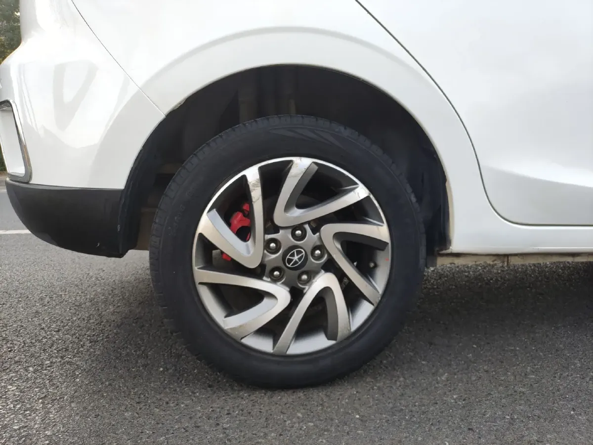 2015 JAC Refine S2 1.5L 113HP L4 CVT,autocango,china used car exporter,china ev exporter,chinese used car exporter,chinese used ev exporter