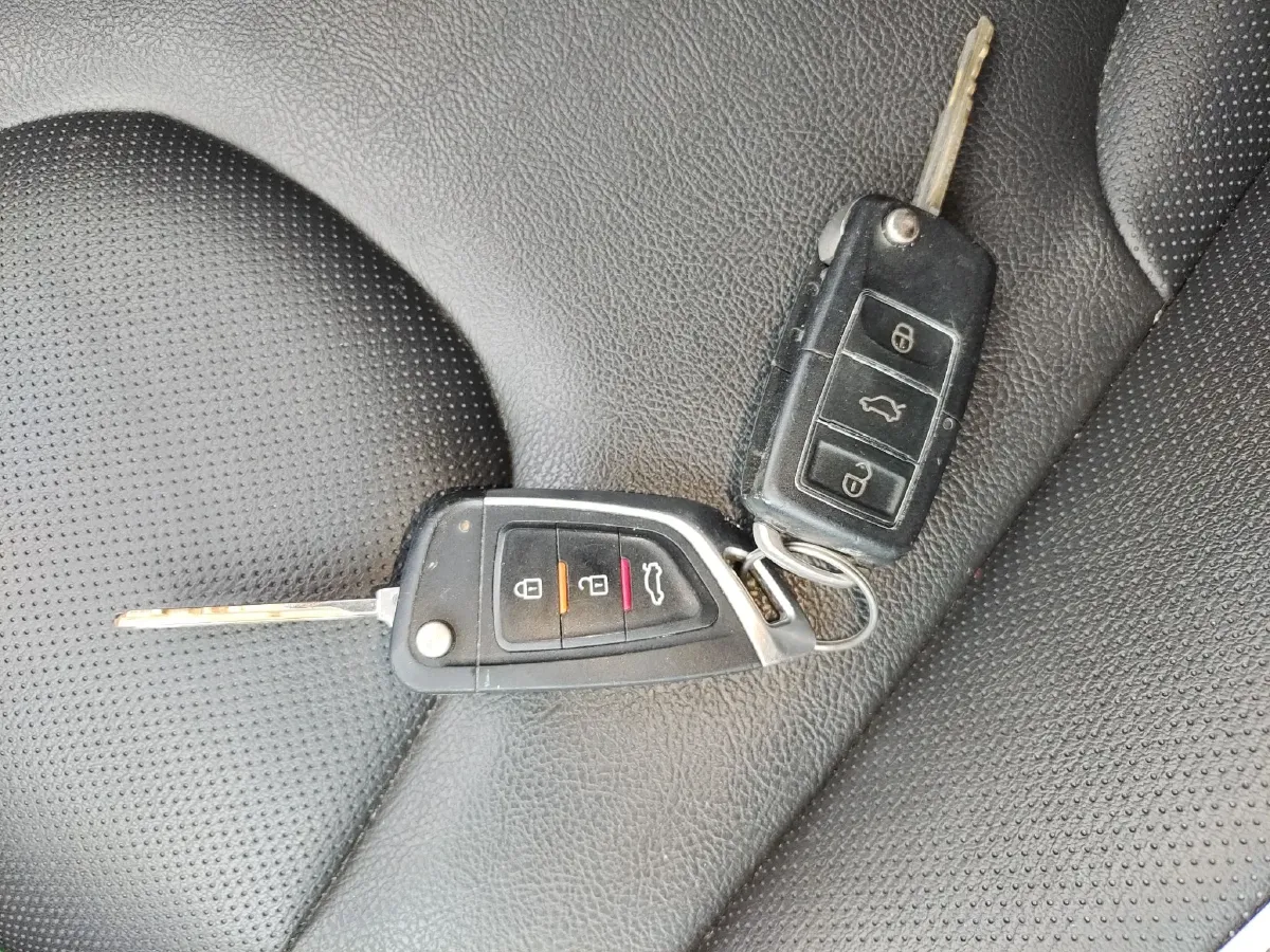 2015 JAC Refine S2 1.5L 113HP L4 CVT,autocango,china used car exporter,china ev exporter,chinese used car exporter,chinese used ev exporter