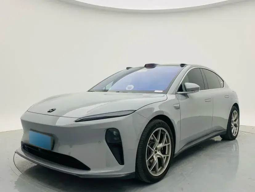 2024 NIO ET5 BEV 75KWH