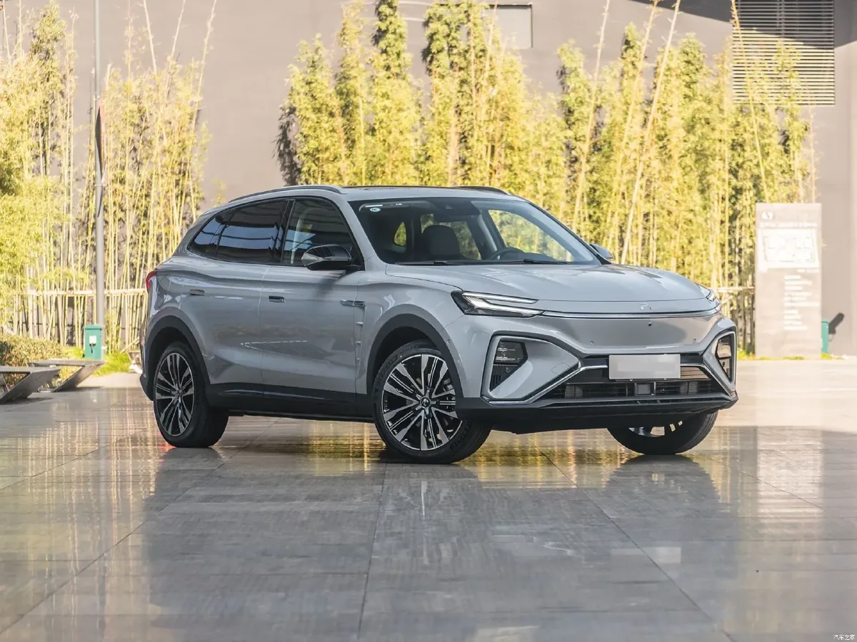 2021 Rising Auto MARVEL R 2AT BEV 69.9KWH,autocango,china used car exporter,china ev exporter,chinese used car exporter,chinese used ev exporter