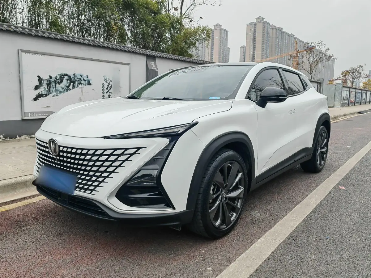 2020 ChangAn UNI-T 1.5T 180HP L4 7DCT