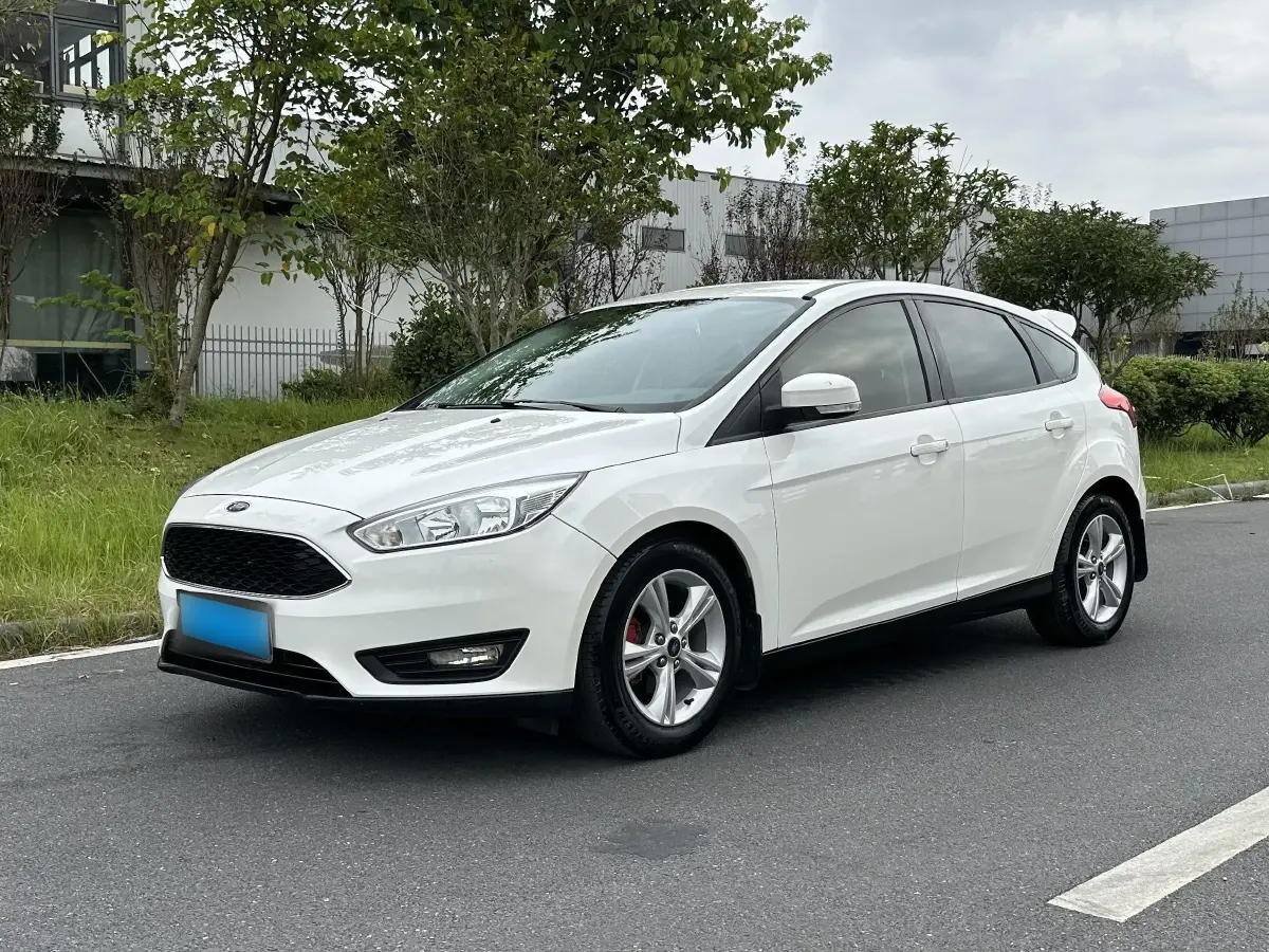 2017 Ford Focus 1.6L 125HP L4 6DCT