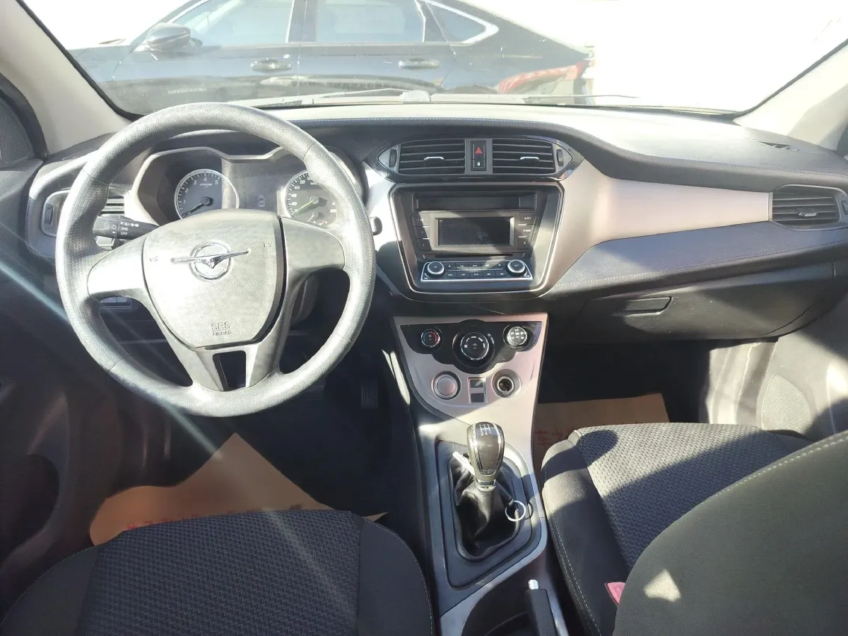 2016 HaiMa M3 1.5L 112HP L4 5MT,autocango,china used car exporter,china ev exporter,chinese used car exporter,chinese used ev exporter