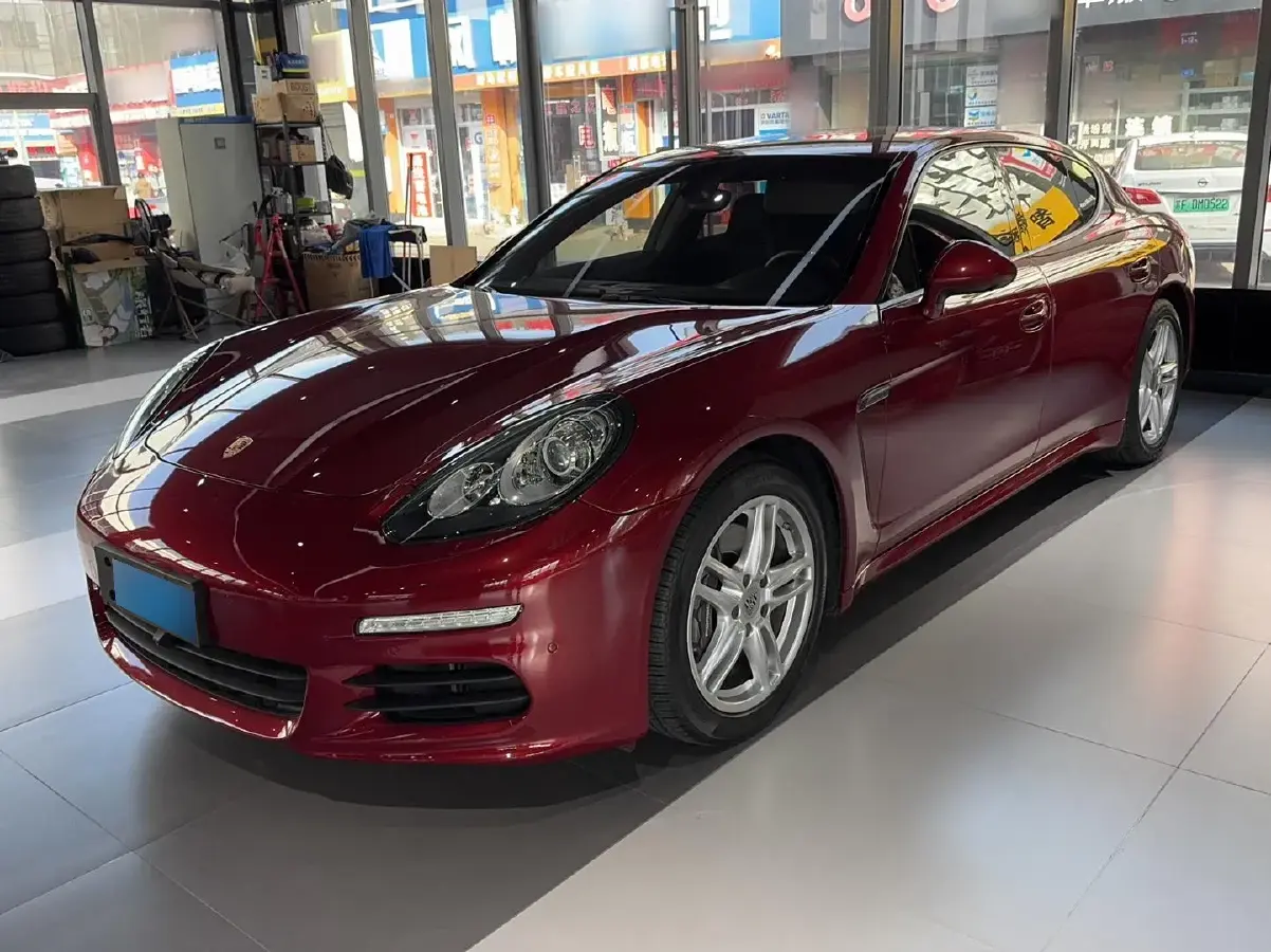 2014 Porsche Panamera 3.0T 320HP V6 7DCT