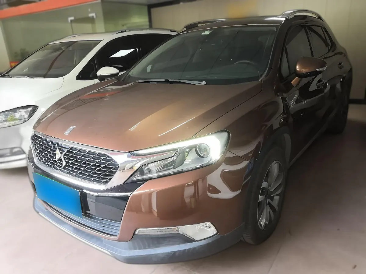 2014 DS 6 1.6T 167HP L4 6AT,autocango,china used car exporter,china ev exporter,chinese used car exporter,chinese used ev exporter