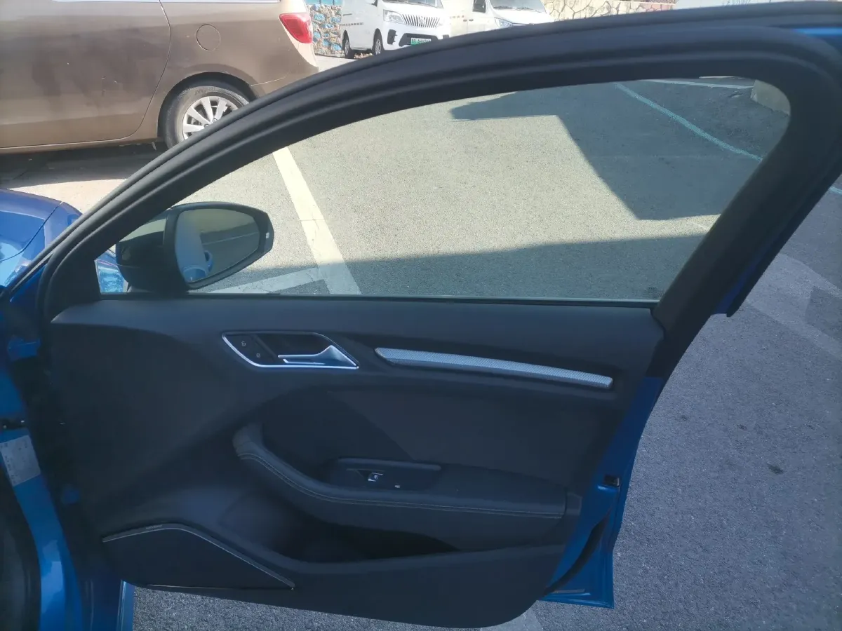 2017 Audi RS 3 2.5T 400HP L5 7DCT,autocango,china used car exporter,china ev exporter,chinese used car exporter,chinese used ev exporter