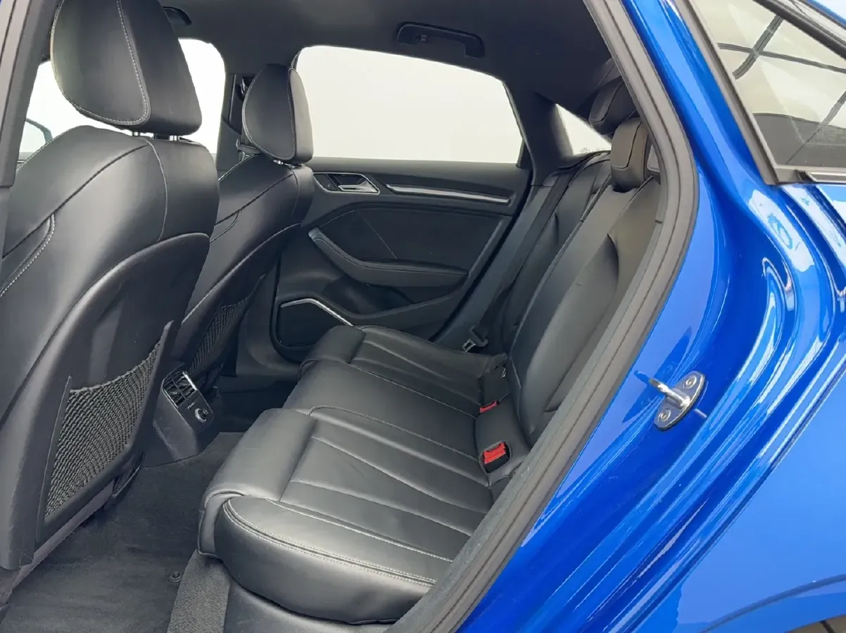 2017 Audi RS 3 2.5T 400HP L5 7DCT,autocango,china used car exporter,china ev exporter,chinese used car exporter,chinese used ev exporter