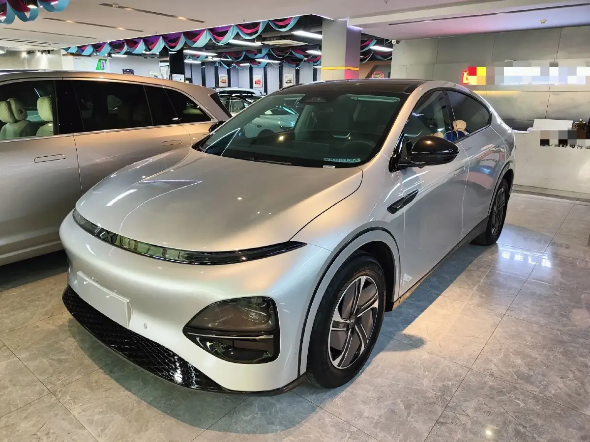 2023 Xpeng G6 BEV 66KWH