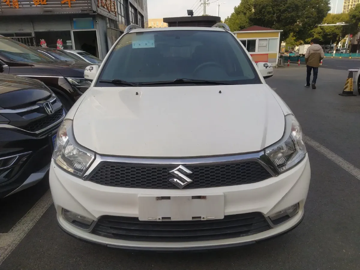 2013 Suzuki SX4 1.6L 109HP L4 4AT,autocango,china used car exporter,china ev exporter,chinese used car exporter,chinese used ev exporter