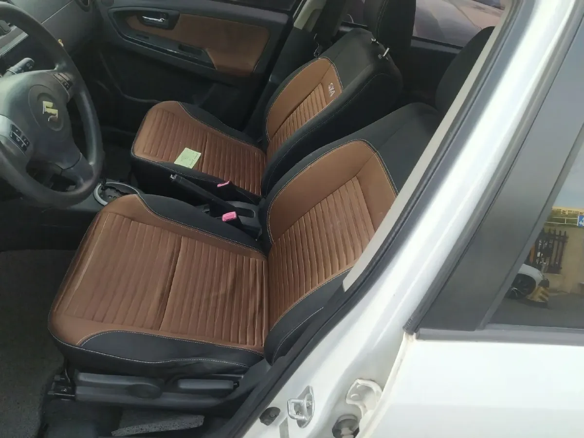 2013 Suzuki SX4 1.6L 109HP L4 4AT,autocango,china used car exporter,china ev exporter,chinese used car exporter,chinese used ev exporter