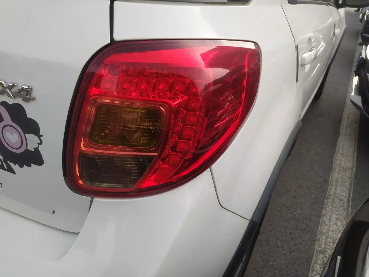 2013 Suzuki SX4 1.6L 109HP L4 4AT,autocango,china used car exporter,china ev exporter,chinese used car exporter,chinese used ev exporter