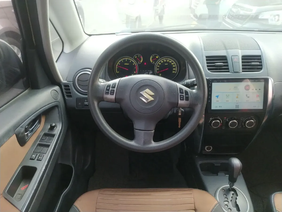2013 Suzuki SX4 1.6L 109HP L4 4AT,autocango,china used car exporter,china ev exporter,chinese used car exporter,chinese used ev exporter